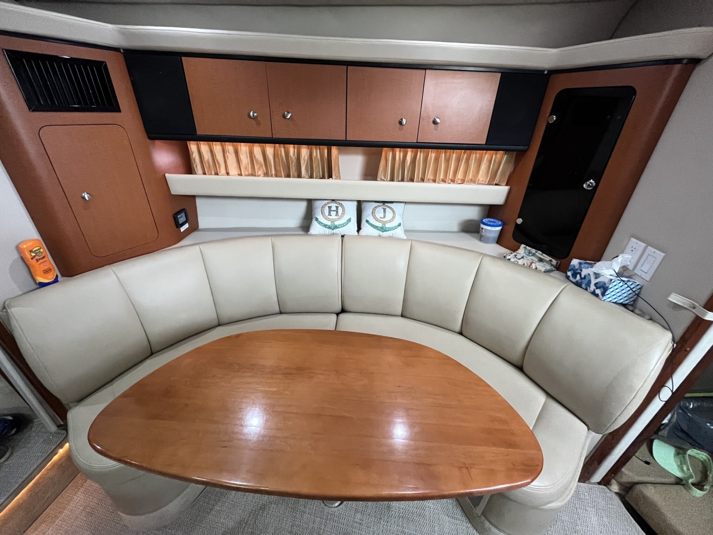 2005 Chaparral Signiyure 350 - Image 18