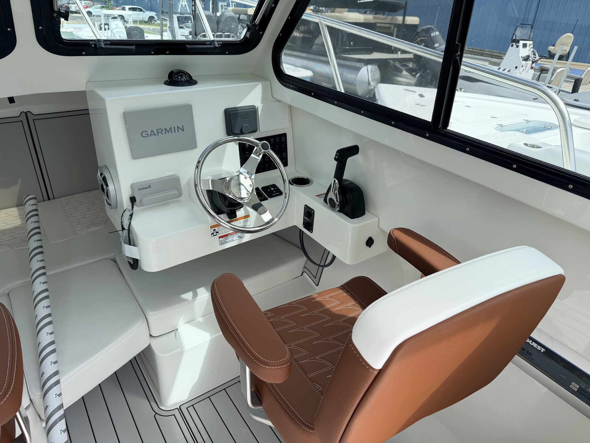 2026 Parker 227 Explorer WITH AC AND SEAKEEPER RIDE - 9
