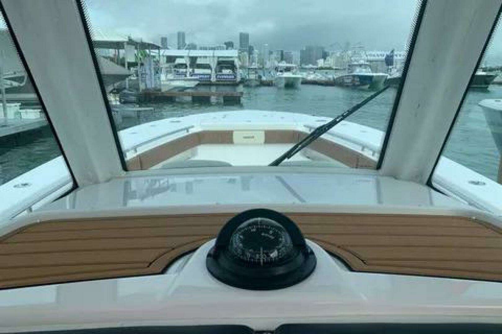 2020 Caymas 341CC - Image 23