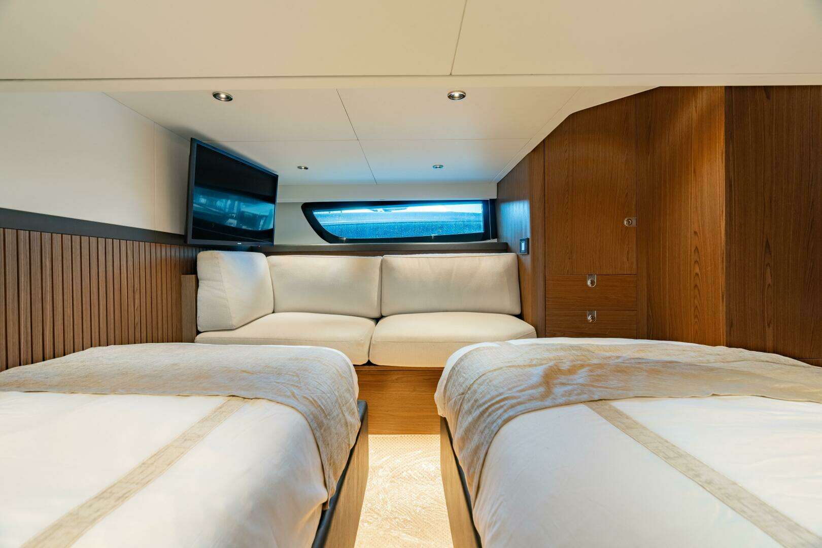 2025 ECLIPSE 505 Shadow - Image 20