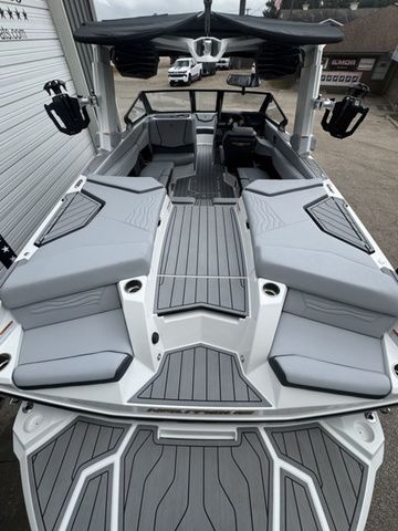 2025 Nautique Super Air Nautique G23 - 20