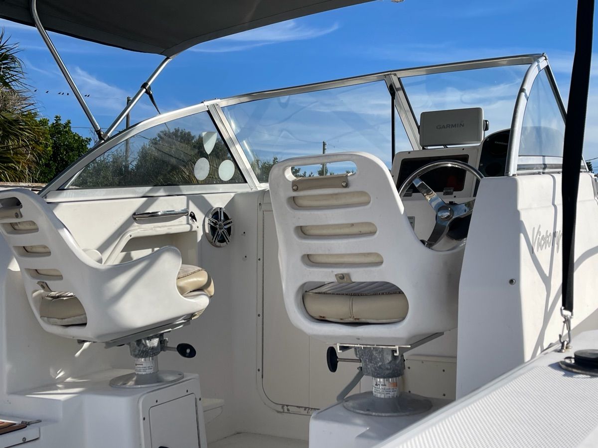 2006 Sea Hunt Victory 207 - 5