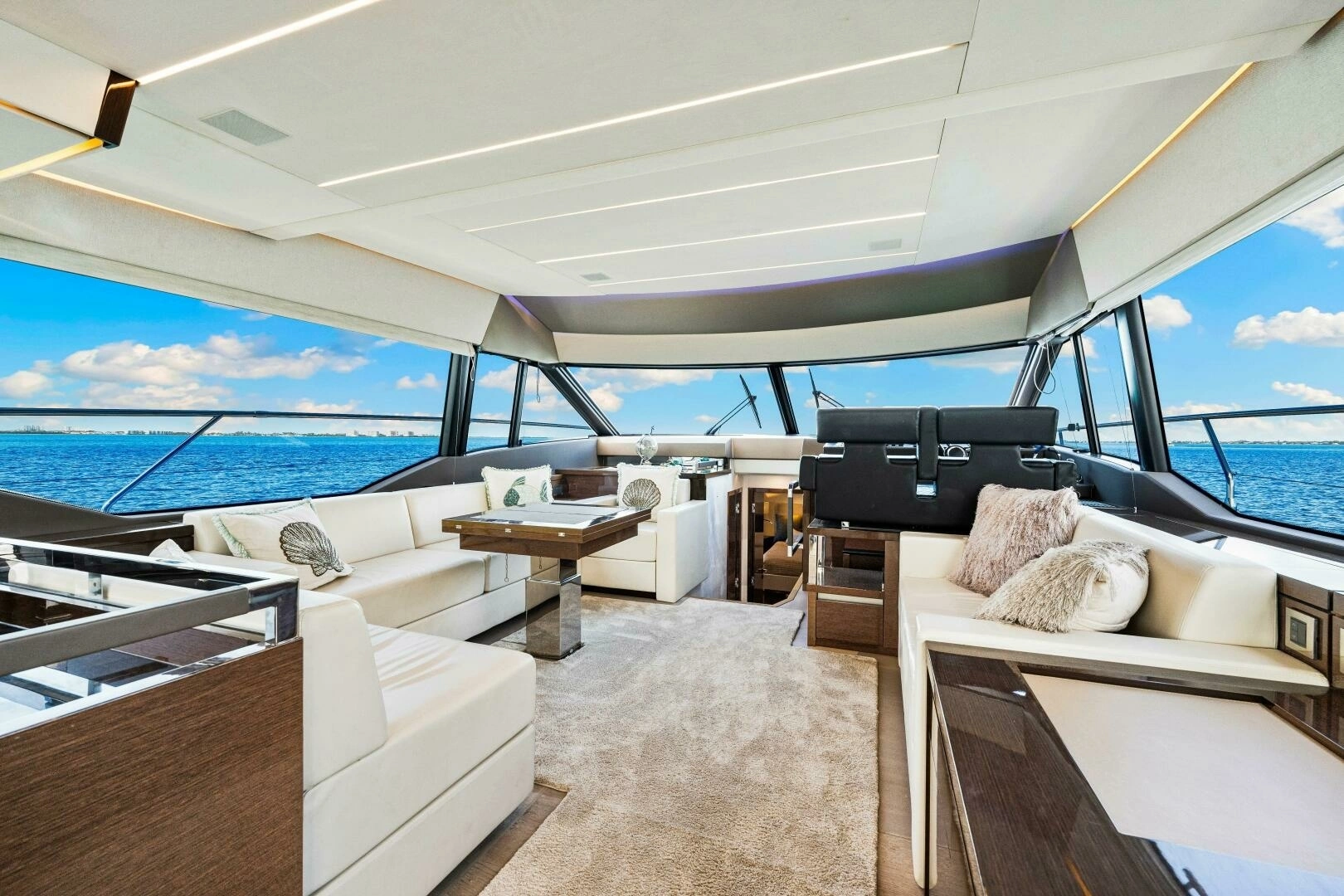 2019 Prestige 630 Flybridge - Image 35