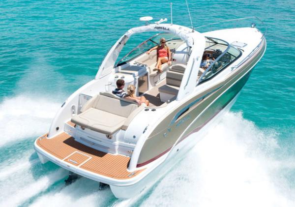 Manufacturer Provided Image: 2013 Formula 350 Sun Sport cruising on clear blue water.