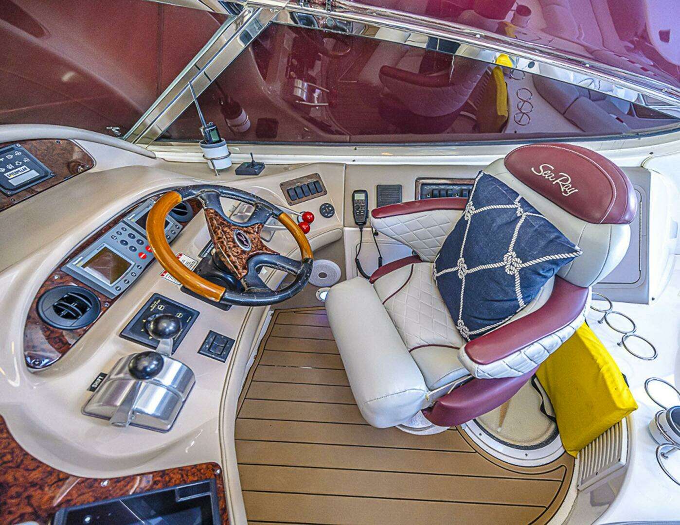 2002 Sea Ray 550 Sundancer - Image 7
