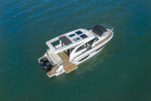 2026 Beneteau Antares 11 Softtop