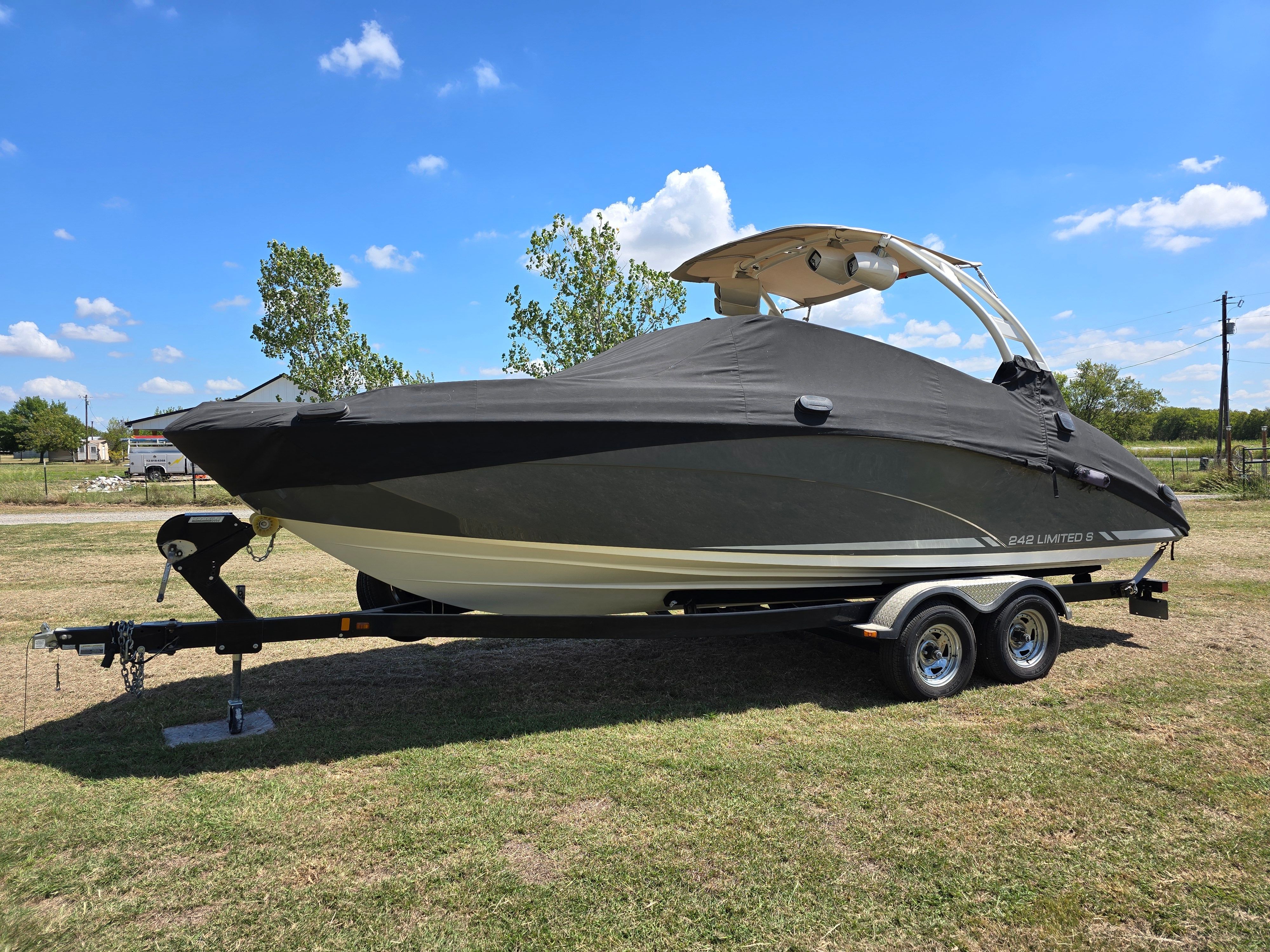 2015 Yamaha Boats 242 Limited S - 10