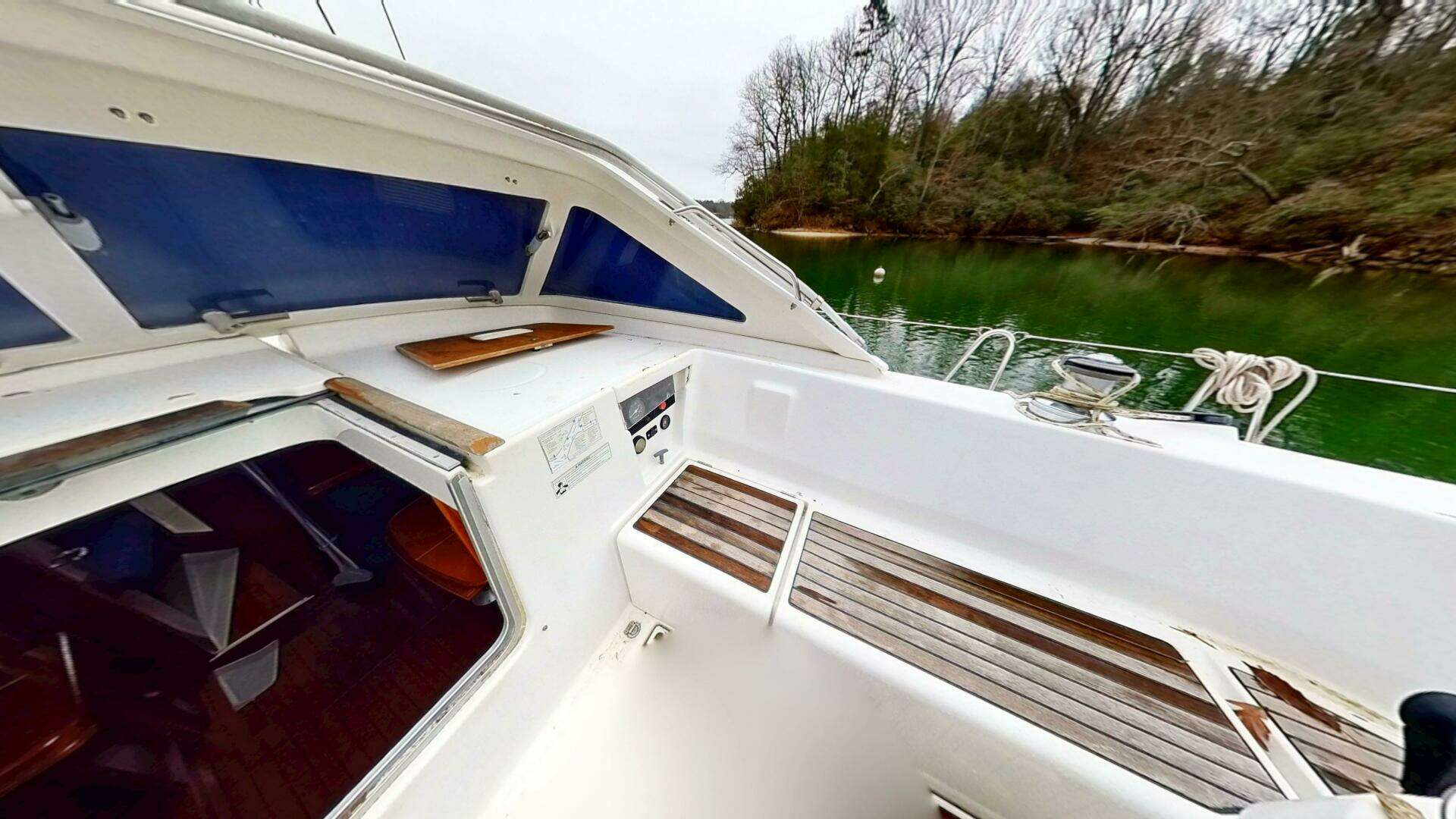 2003 Beneteau 42cc - Image 48