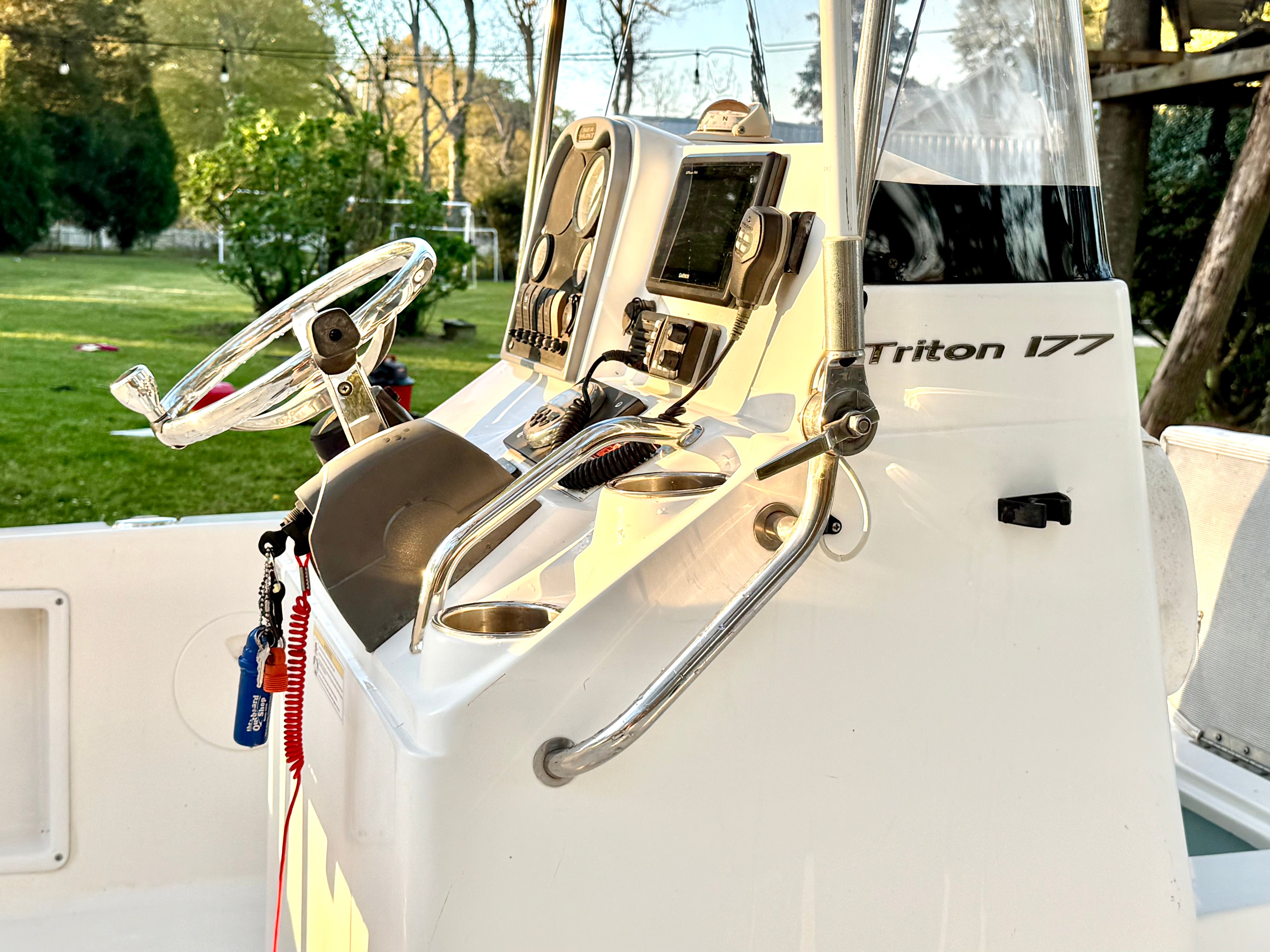 2013 Sea Hunt Triton 177 - 4