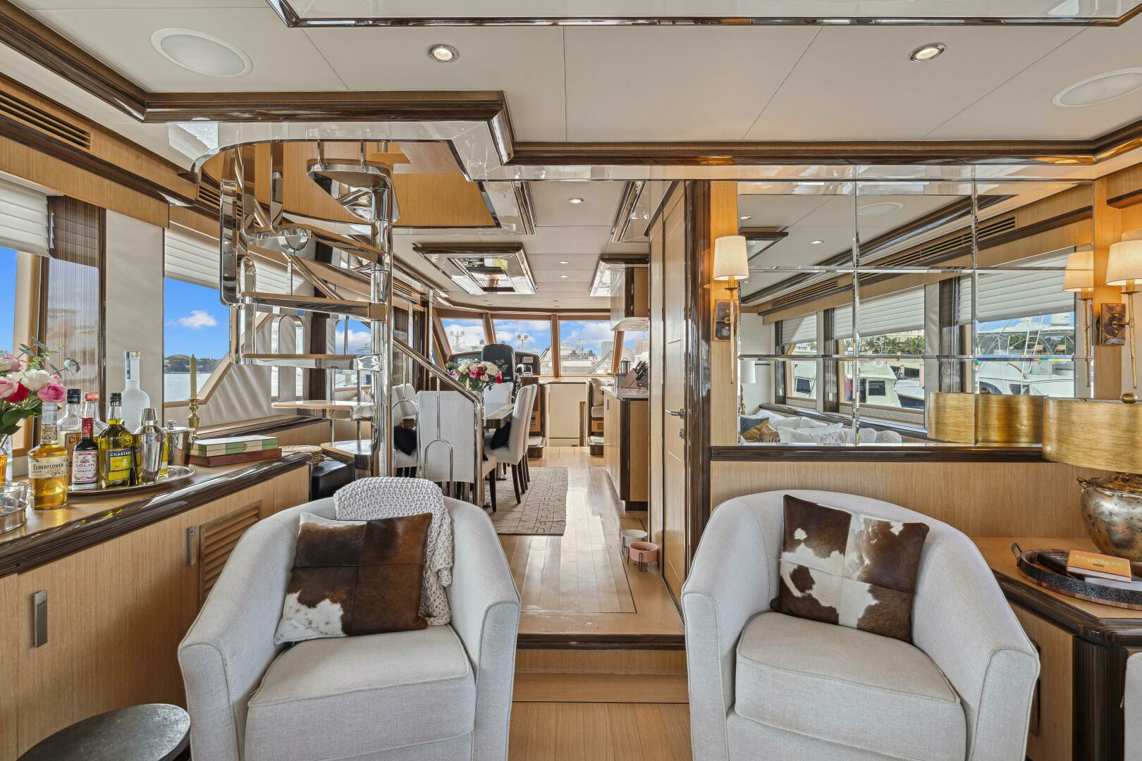 2010 Ocean Alexander 83 - Image 47