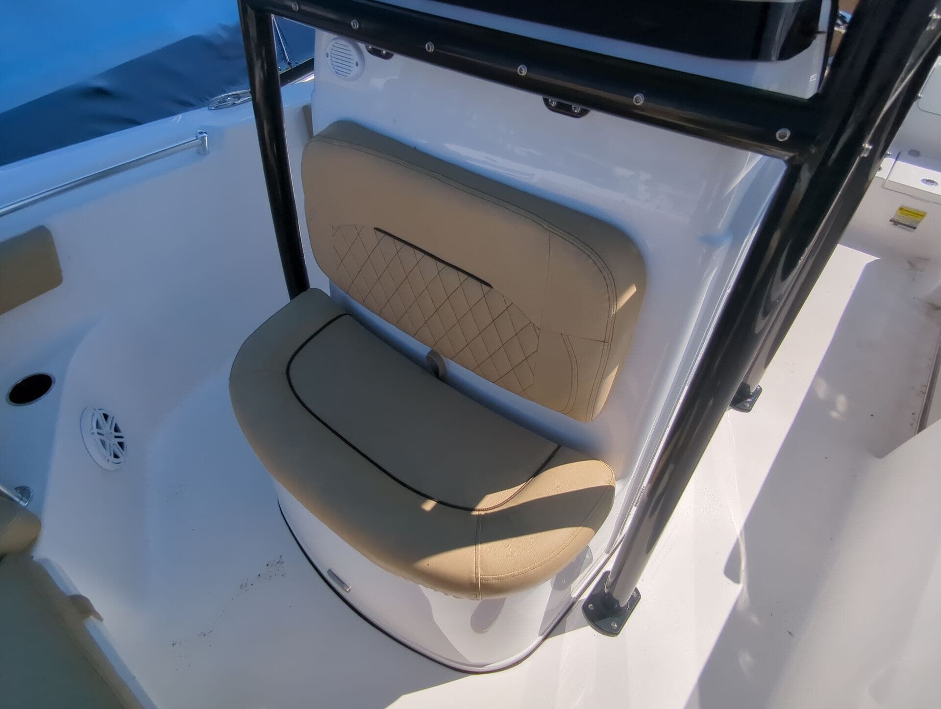 2023 Sportsman Open 212 Center Console - 20