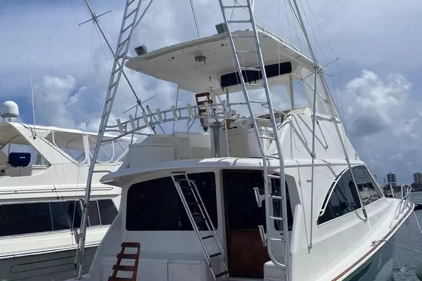 1997 Ocean Yachts Super Sport