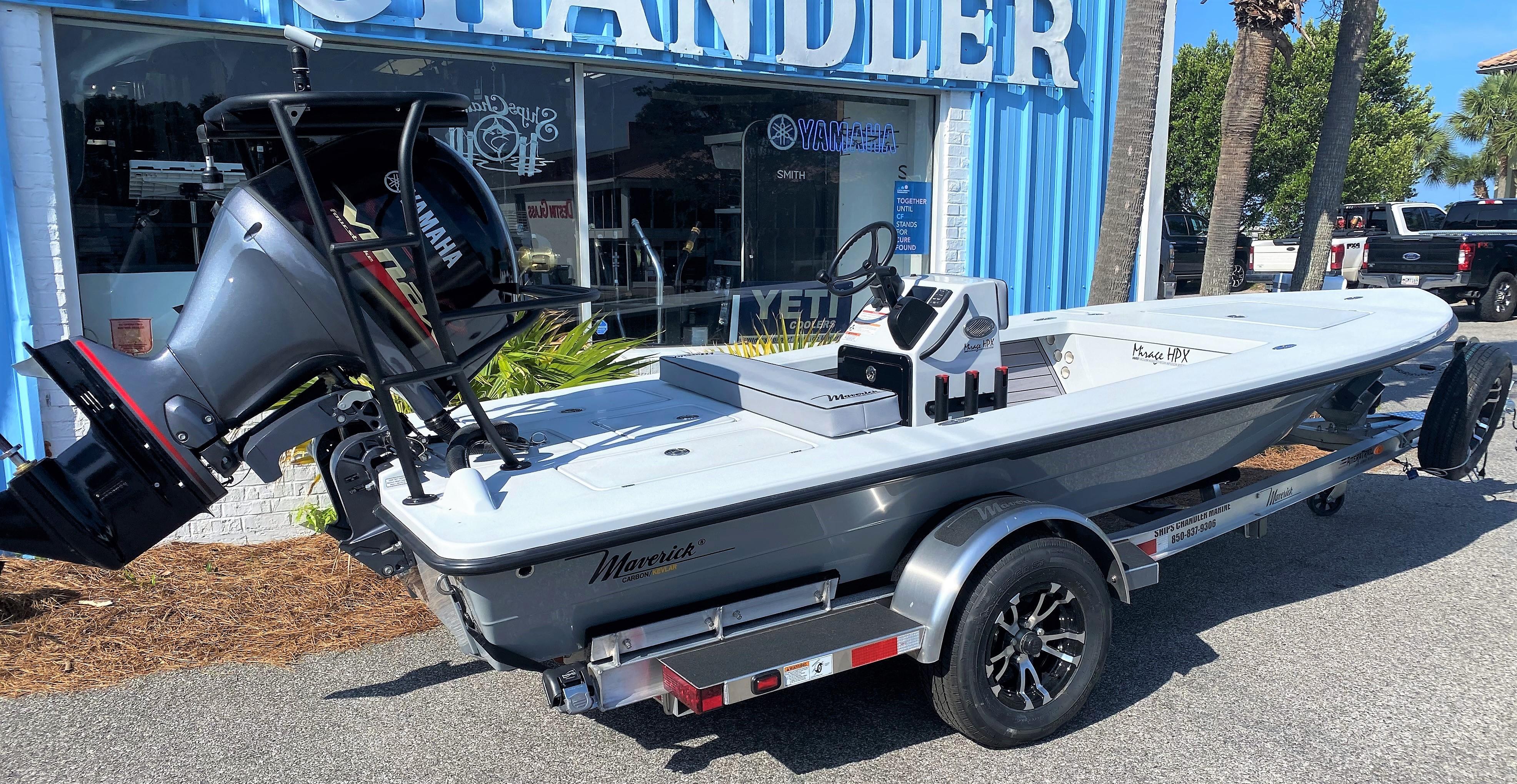 2026 Maverick 17 HPX-V