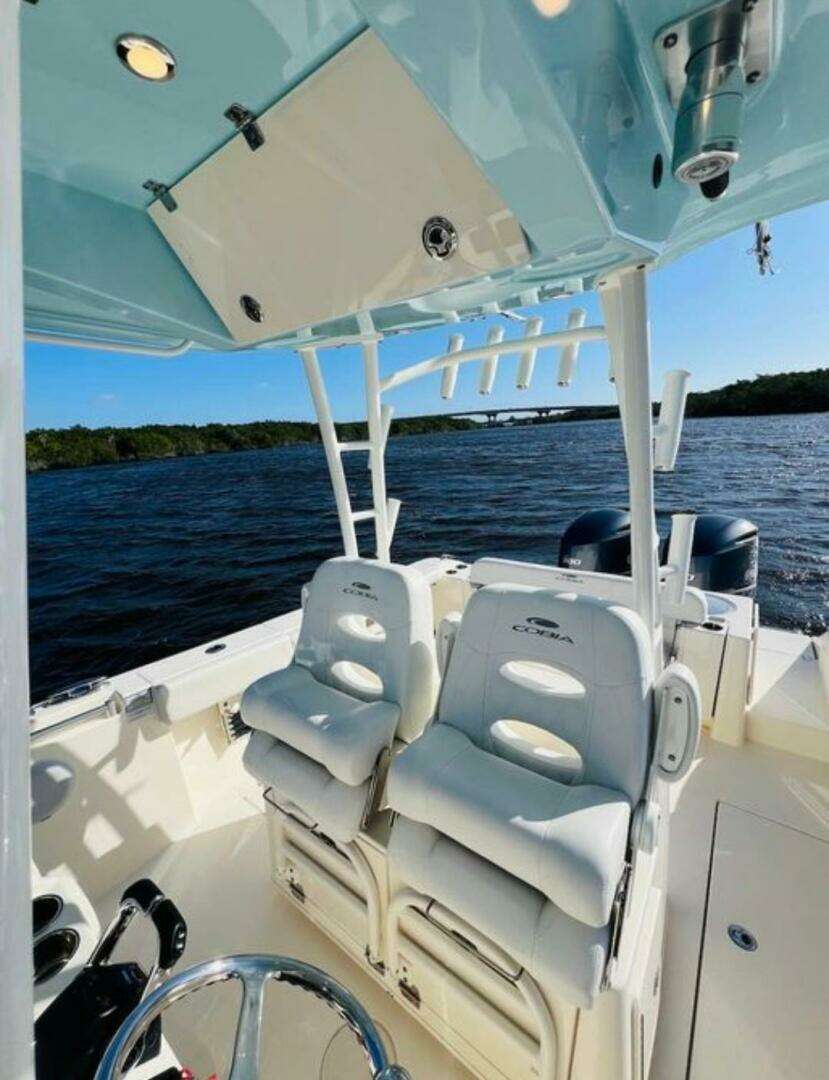 2021 Cobia 301 Center Console - Image 34