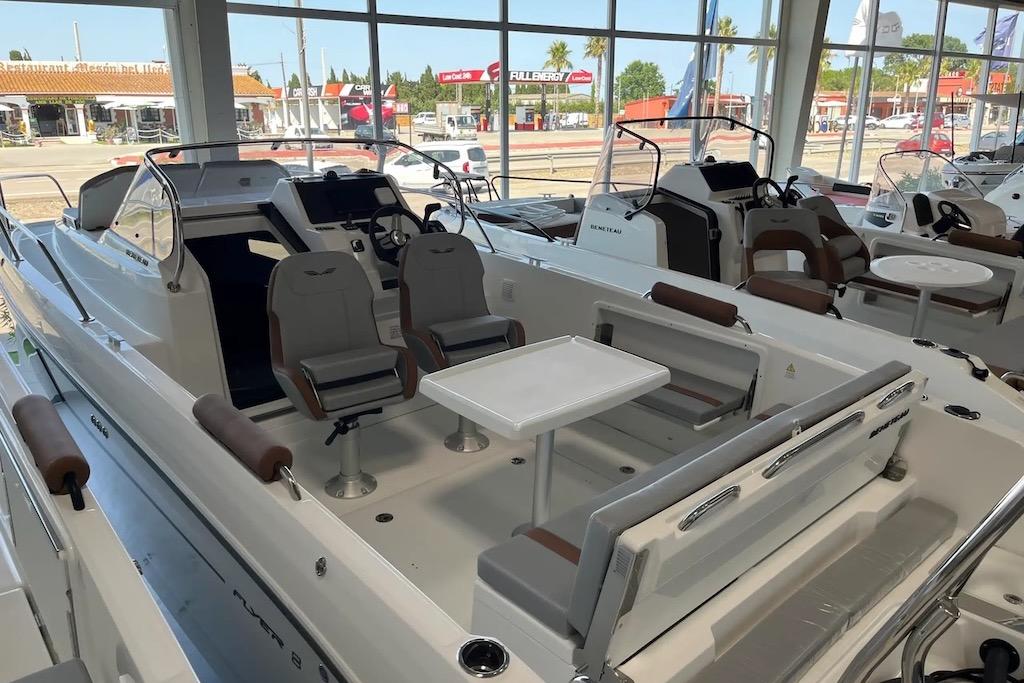 2026 Beneteau Flyer 8 SUNdeck V2