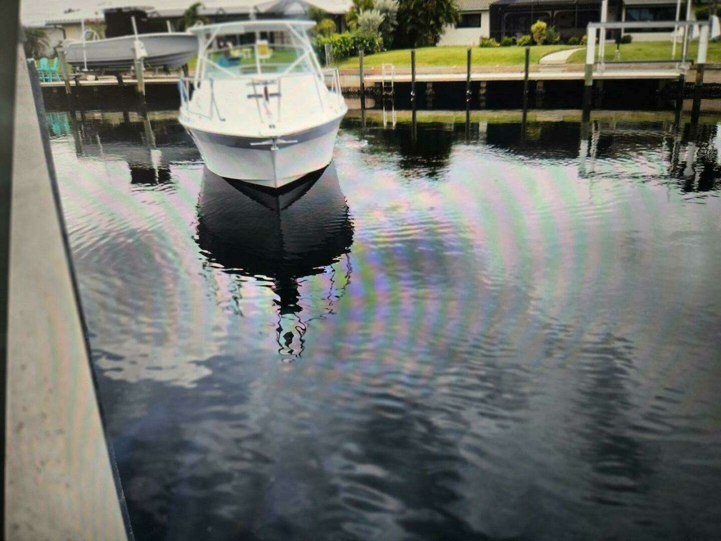 1987 Chris-Craft 284 - Image 15