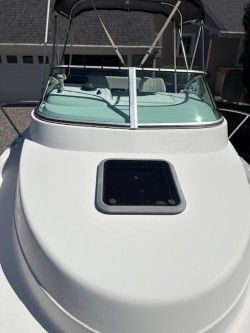 2001 Robalo 2240 Walkaround - 6