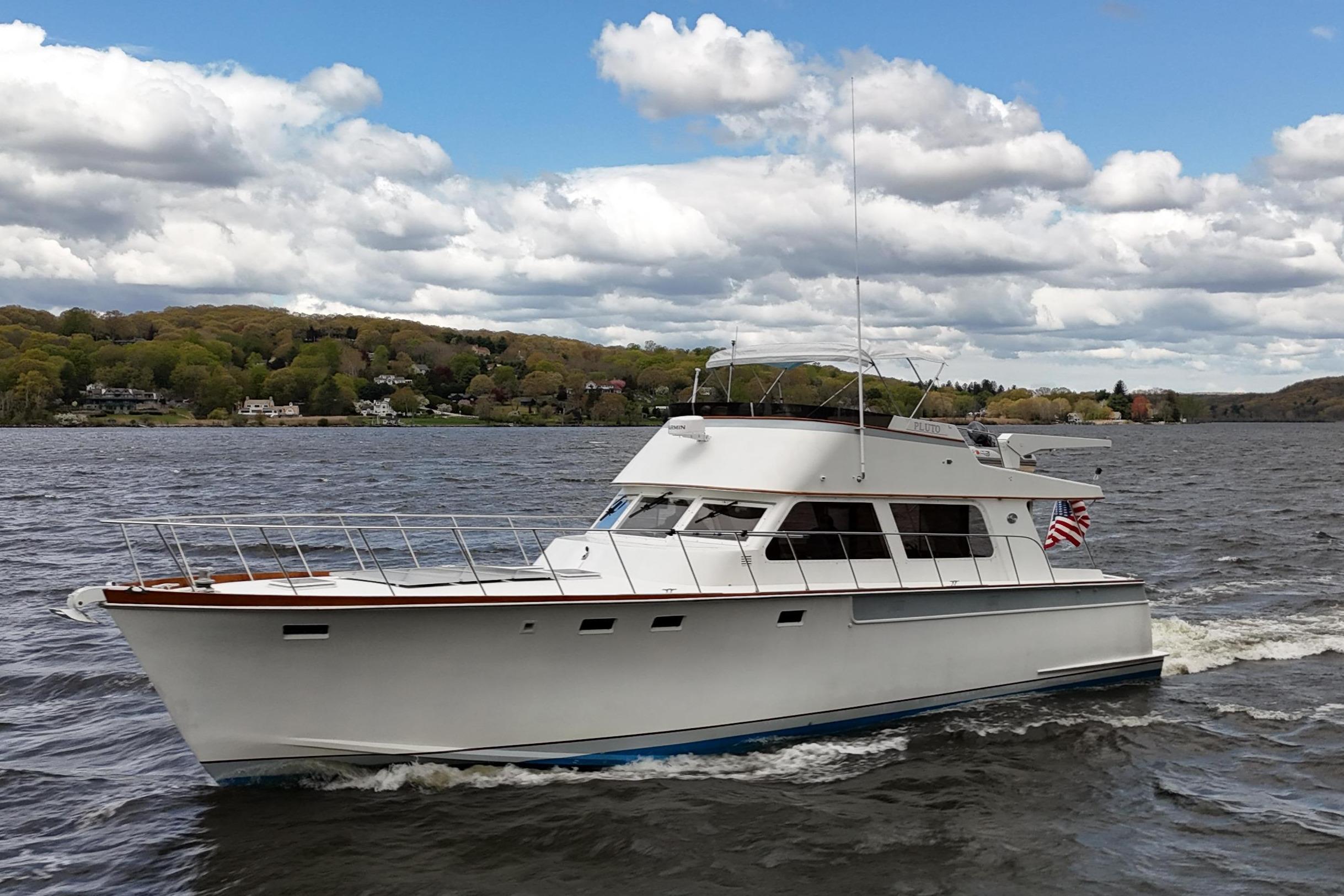 1980 Huckins Sport Cruiser
