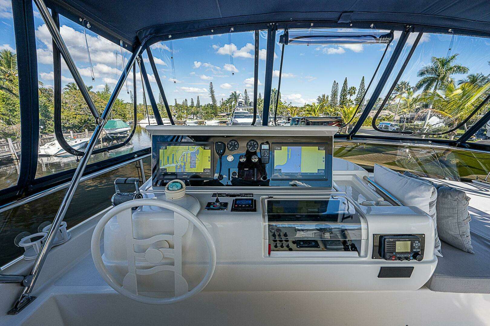2006 Ferretti Yachts 830 - Image 75