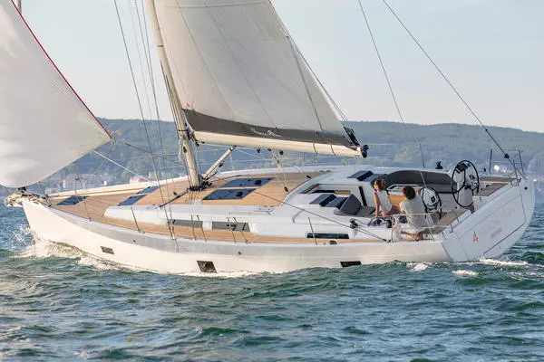 2025 Hanse 458