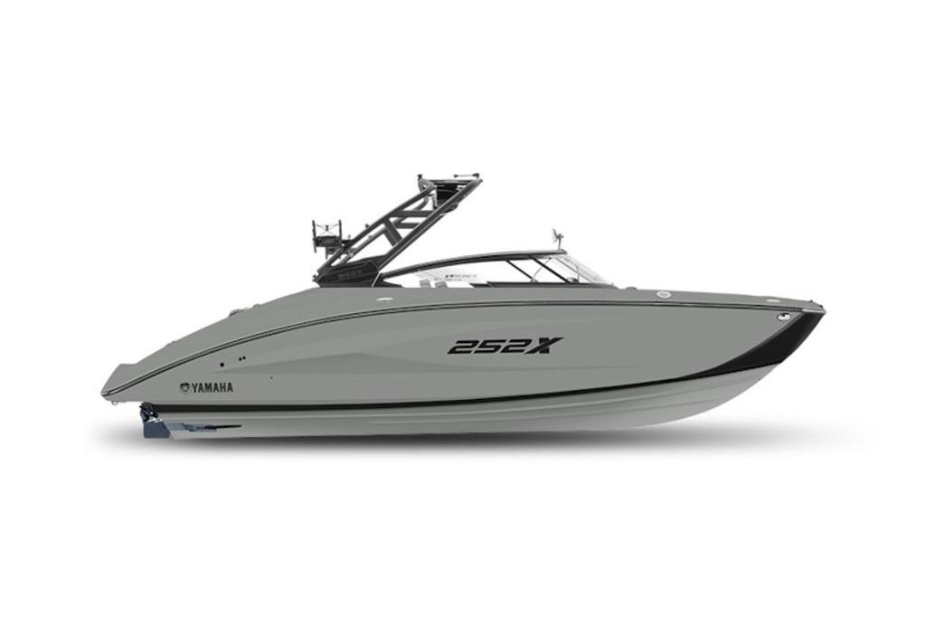 2025 Yamaha Boats 252XE, sleek gray design, side view, modern watercraft.