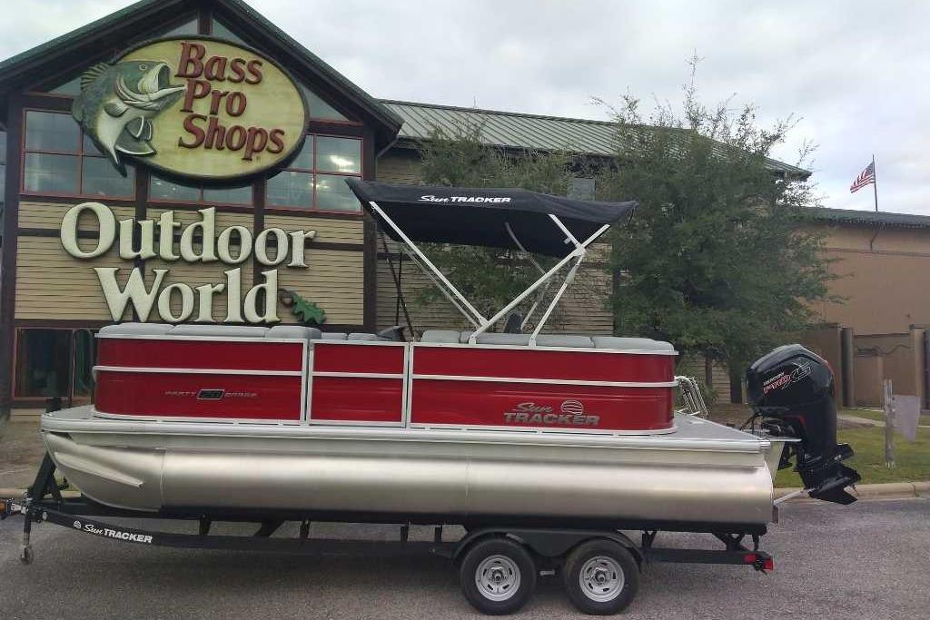 2026 Sun Tracker Party Barge 20 DLX pontoon boat at Bass Pro Shops Outdoor World.