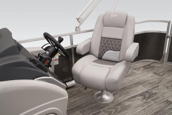 2024 Ranger Reata 223C - 37