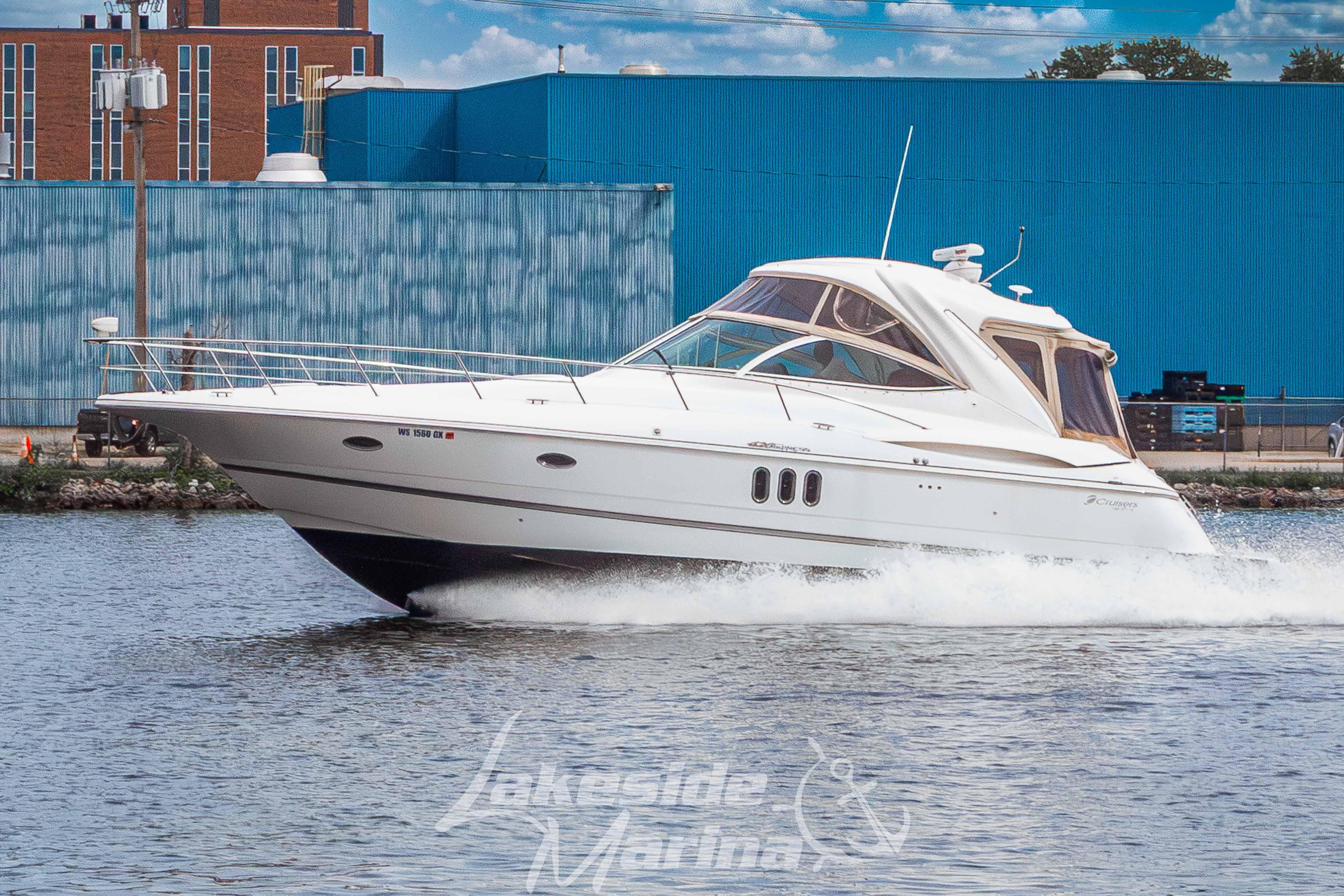 2006 Cruisers Yachts 420 Express