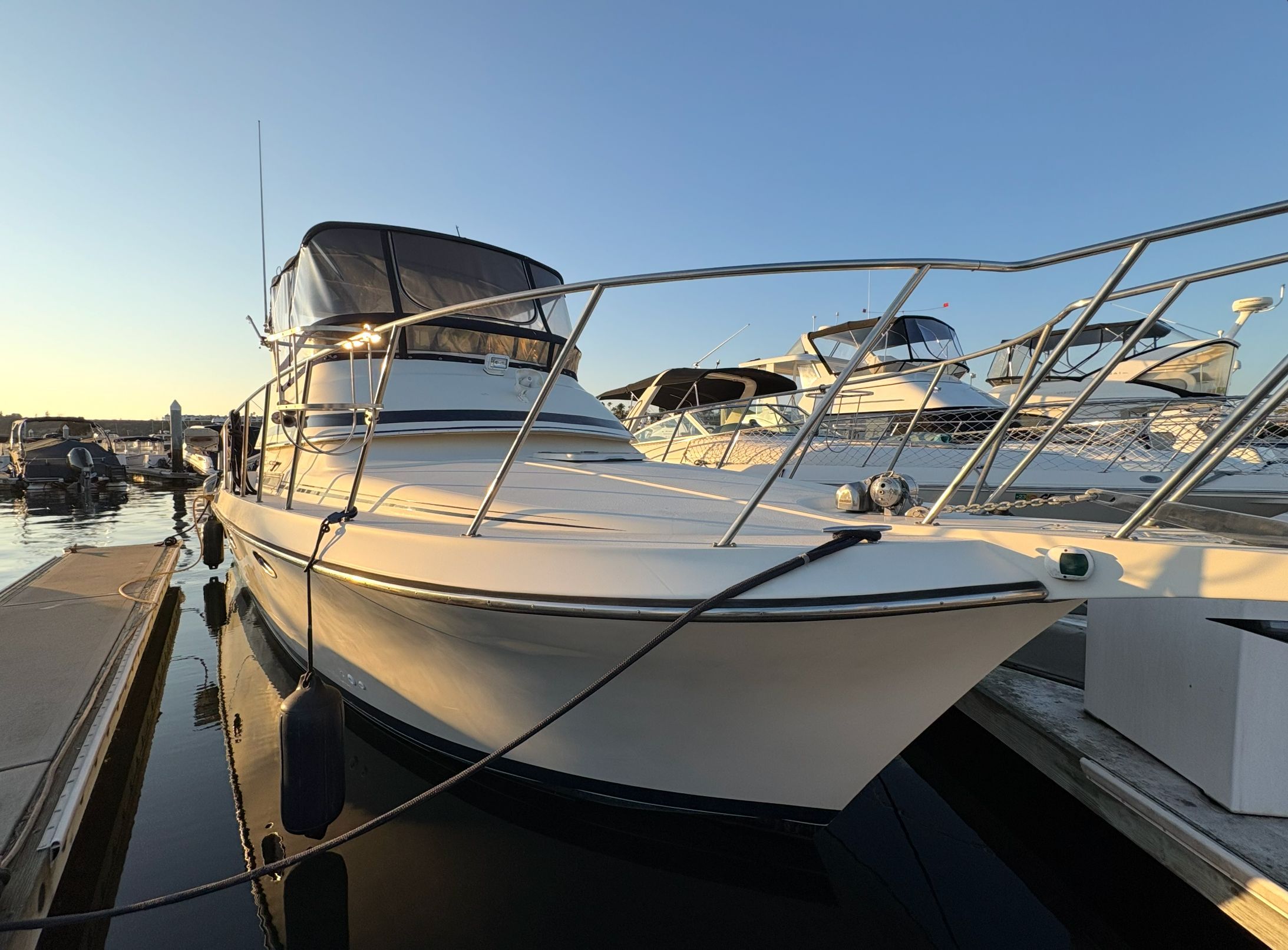 1989 Navigator 336 FlyBridge
