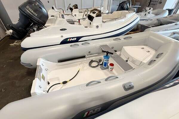 2024 AB Inflatables Navigo 10 VS