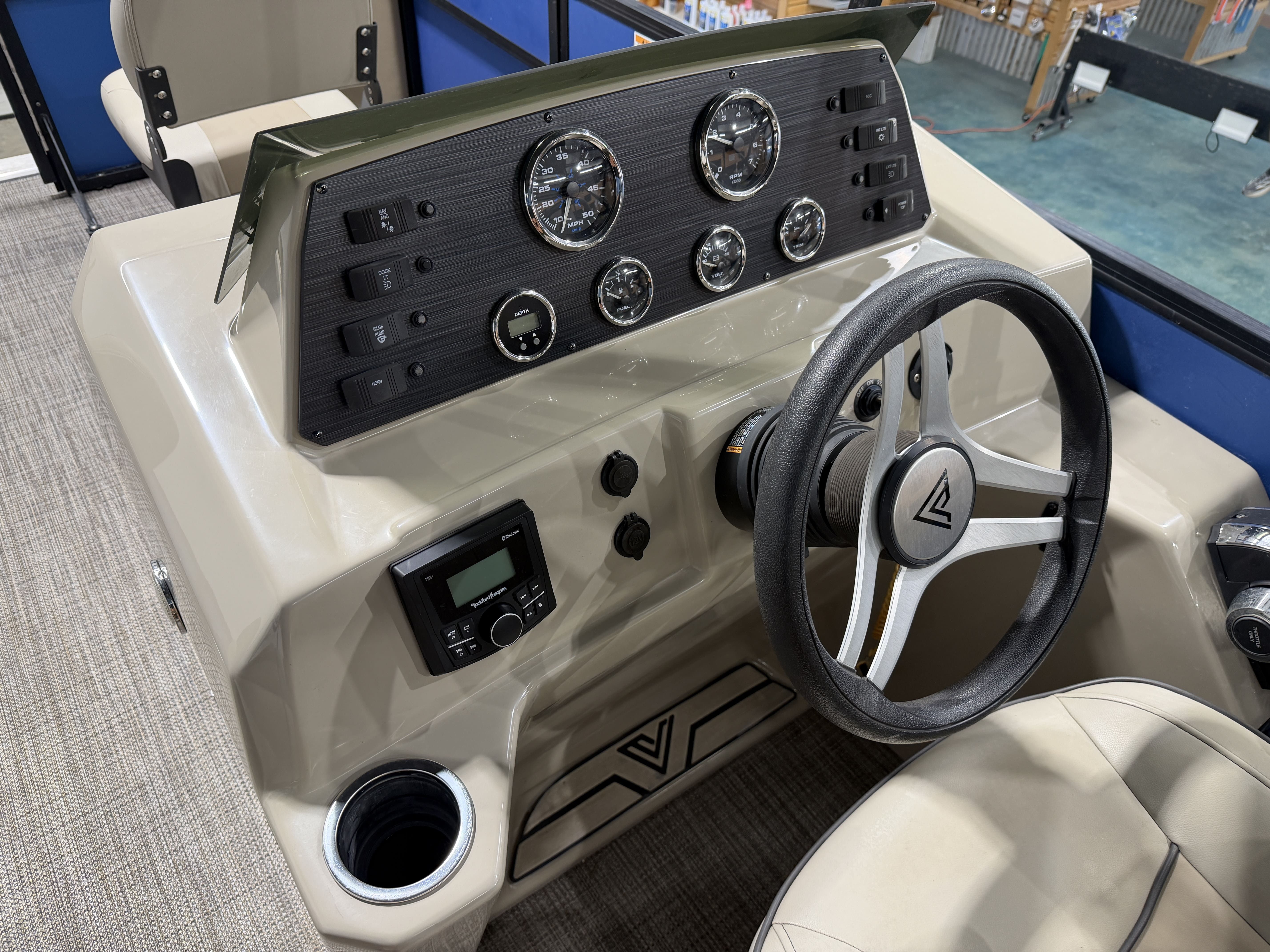 2023 Viaggio Lago L20F - 16