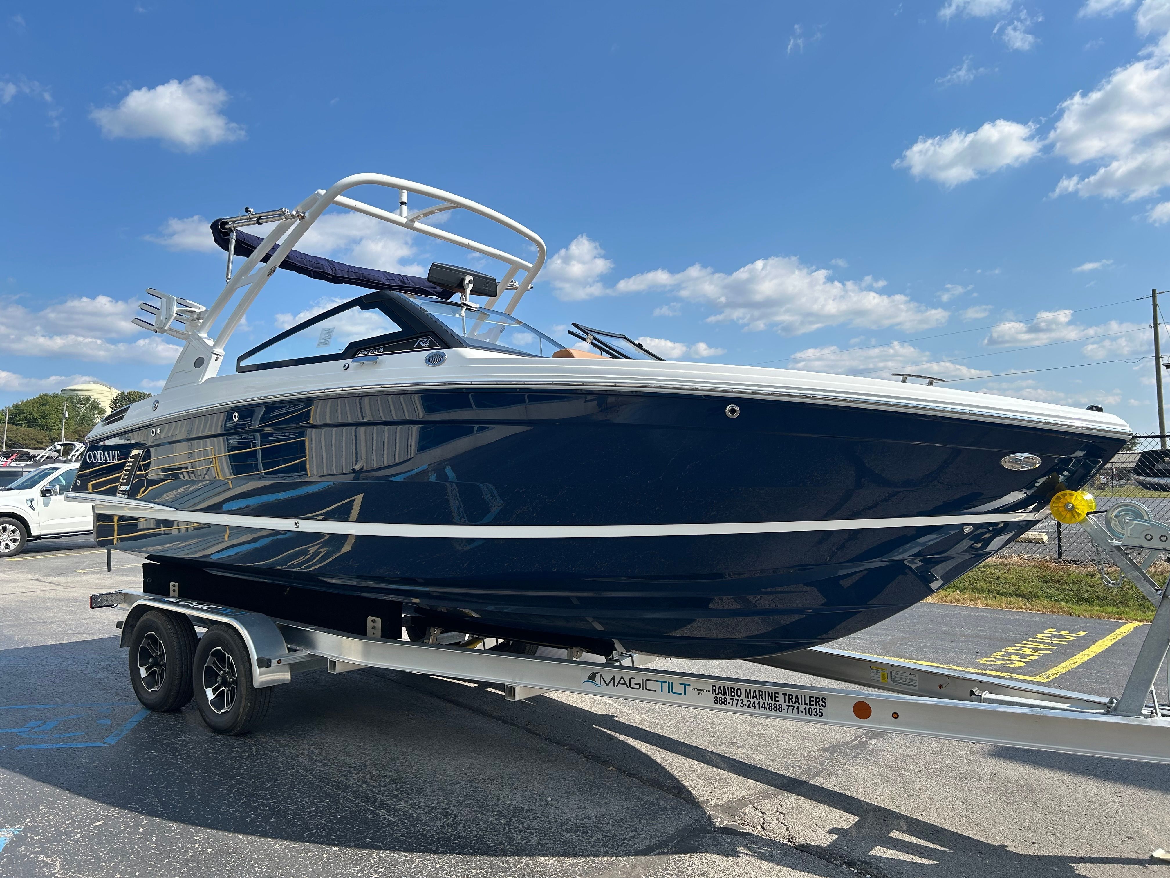 2026 COBALT R4 SURF - Image 4