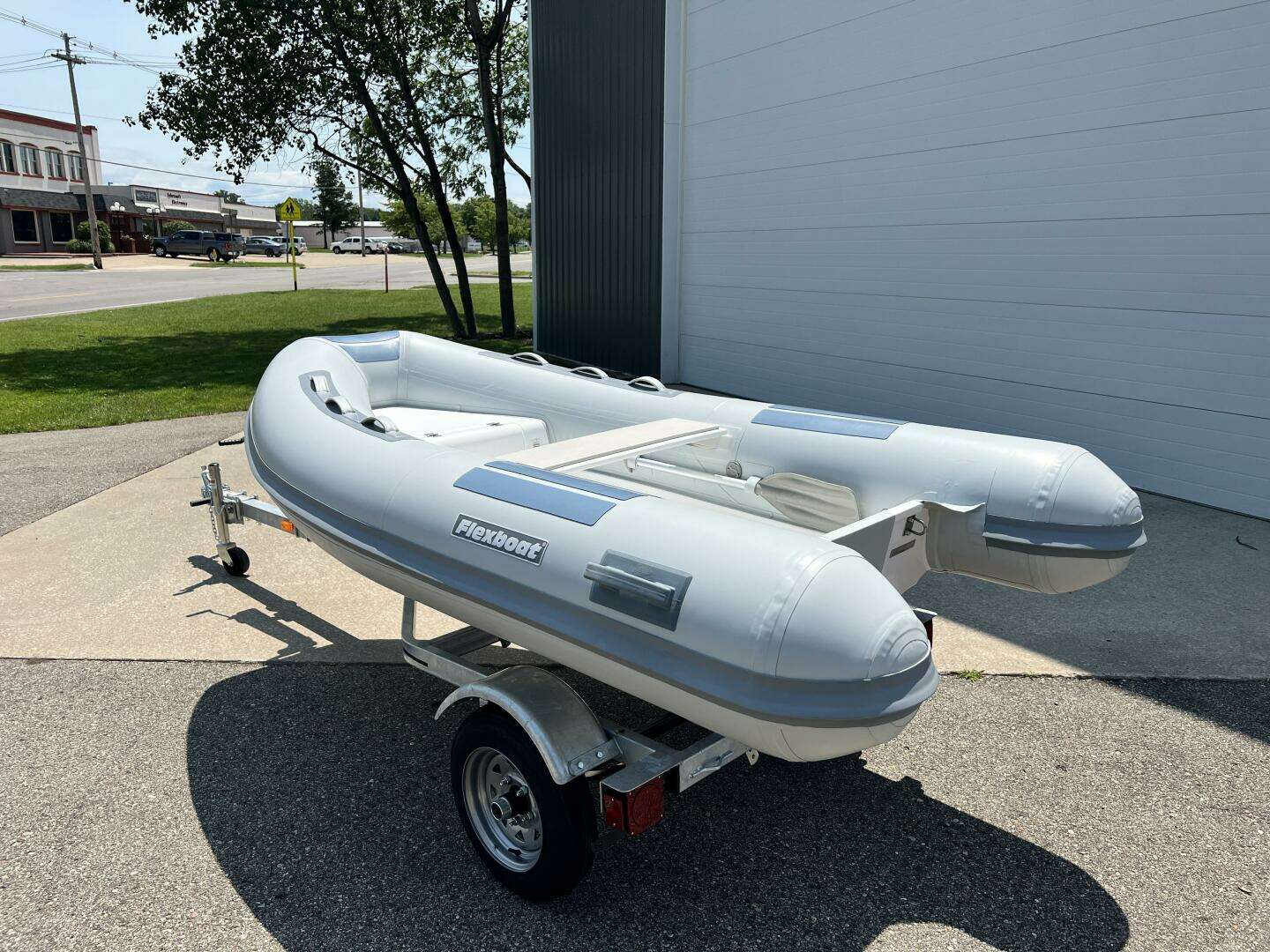 2023 Flexboat SR 10 - Image 4