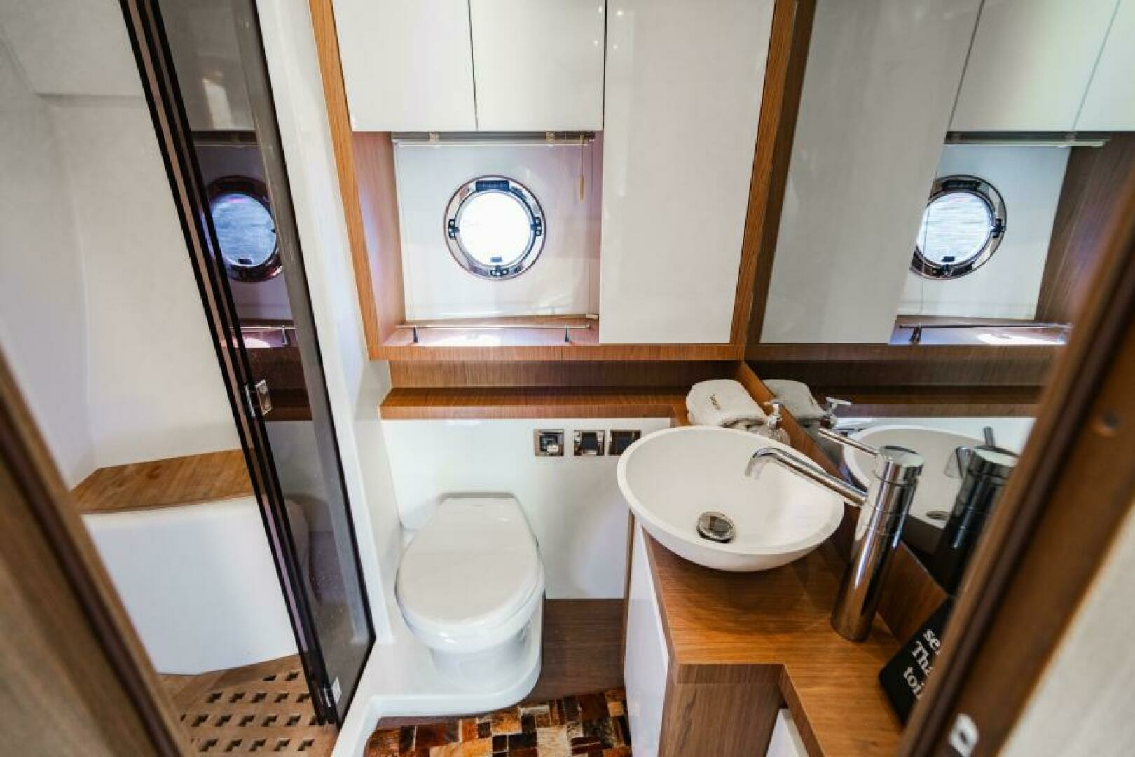 2016 Beneteau Gran Turismo 49 - Image 87