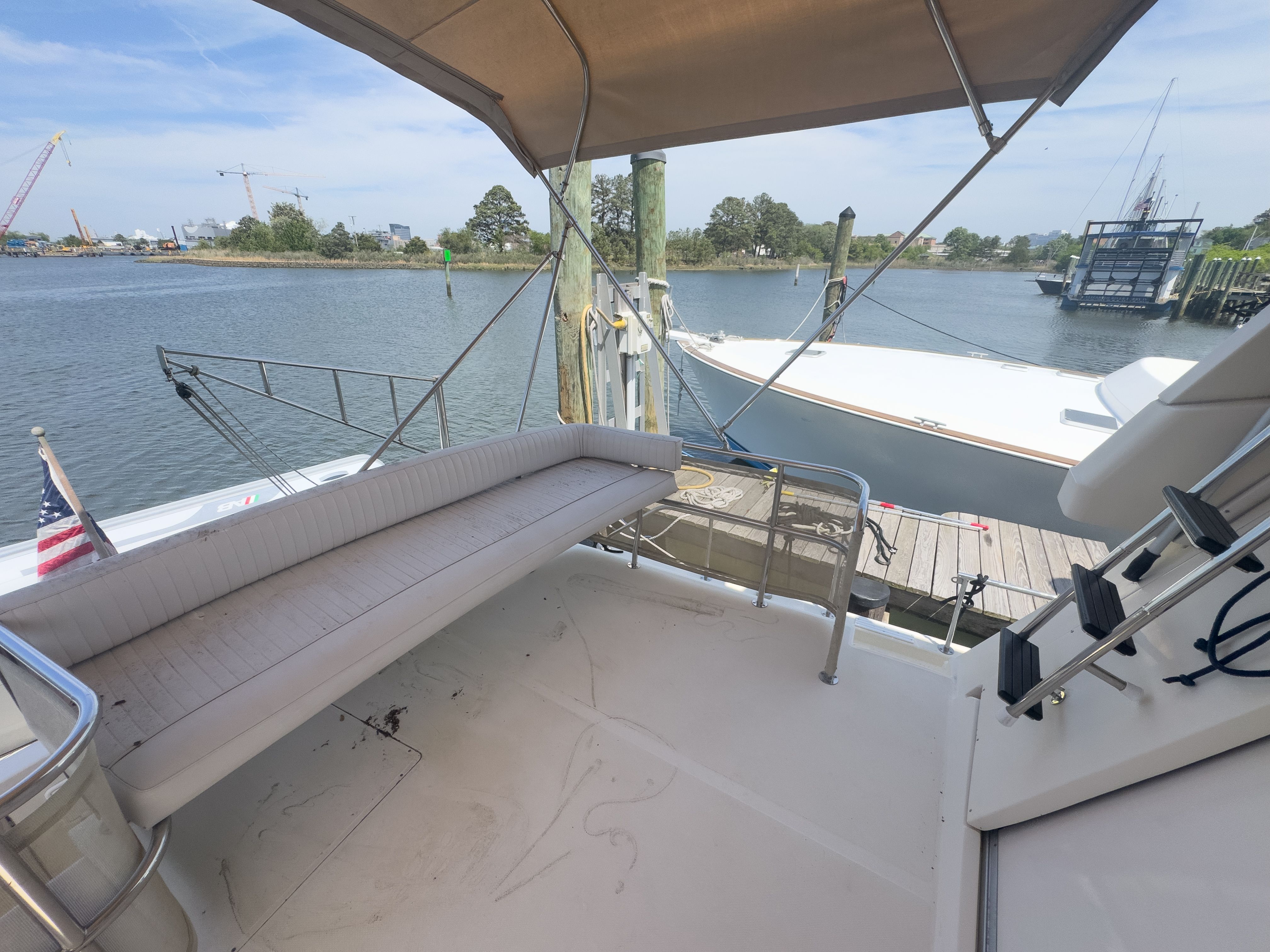2006 Mainship 43 Trawler - 41