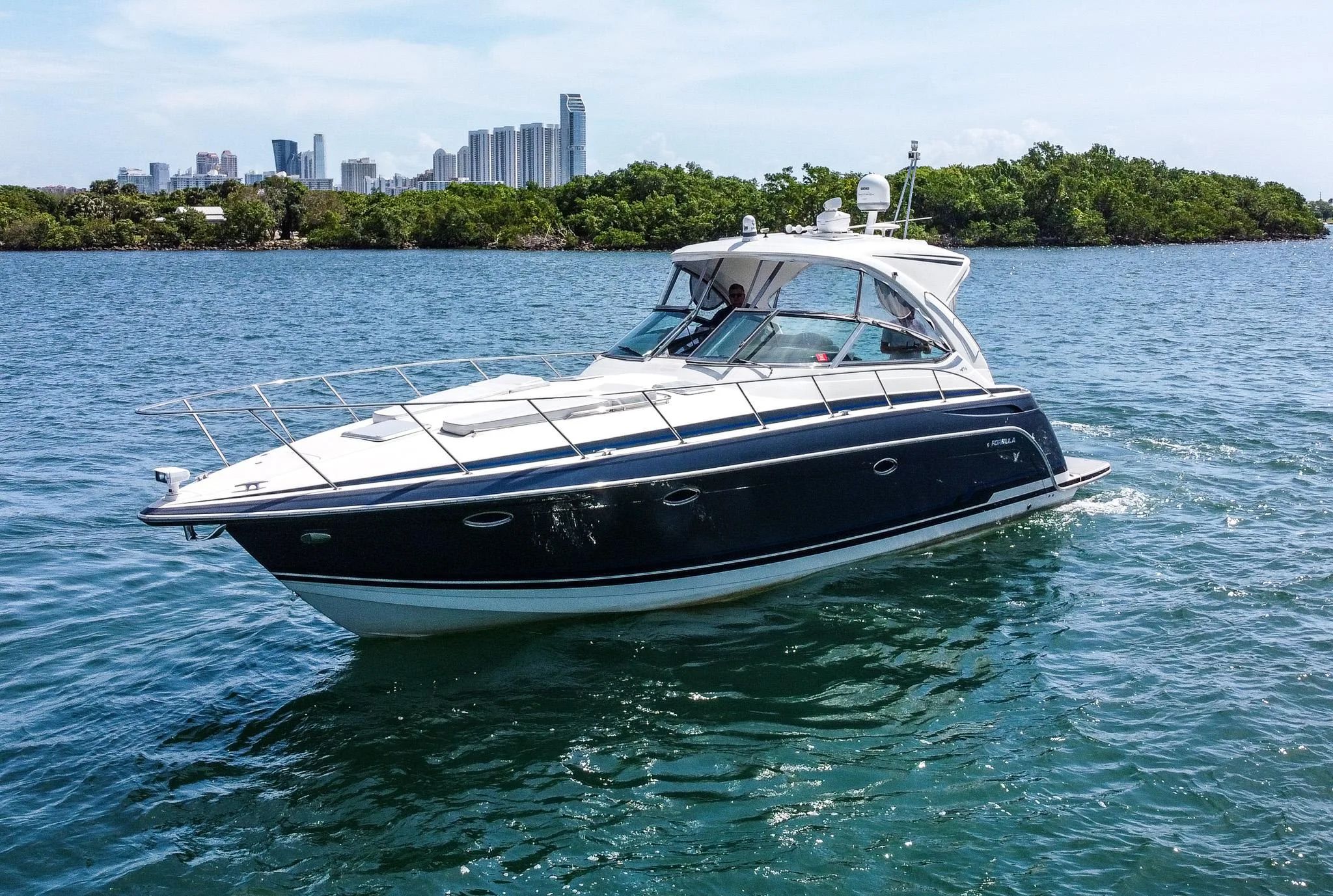 2017 Formula 40 Performance Cruiser - 3