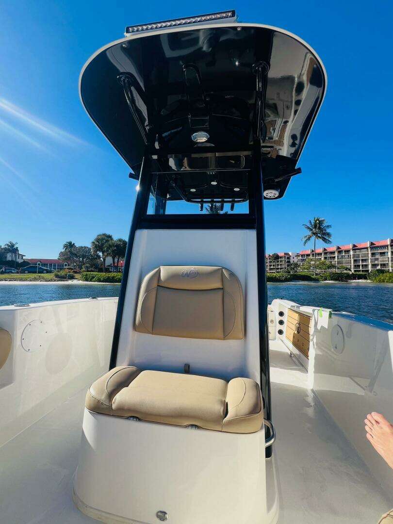 2020 NauticStar 251 Hybrid - Image 24