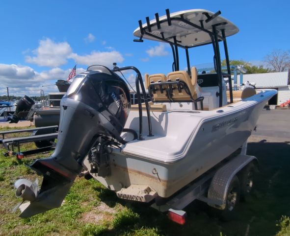 2023 Sportsman Open 212 Center Console - 4