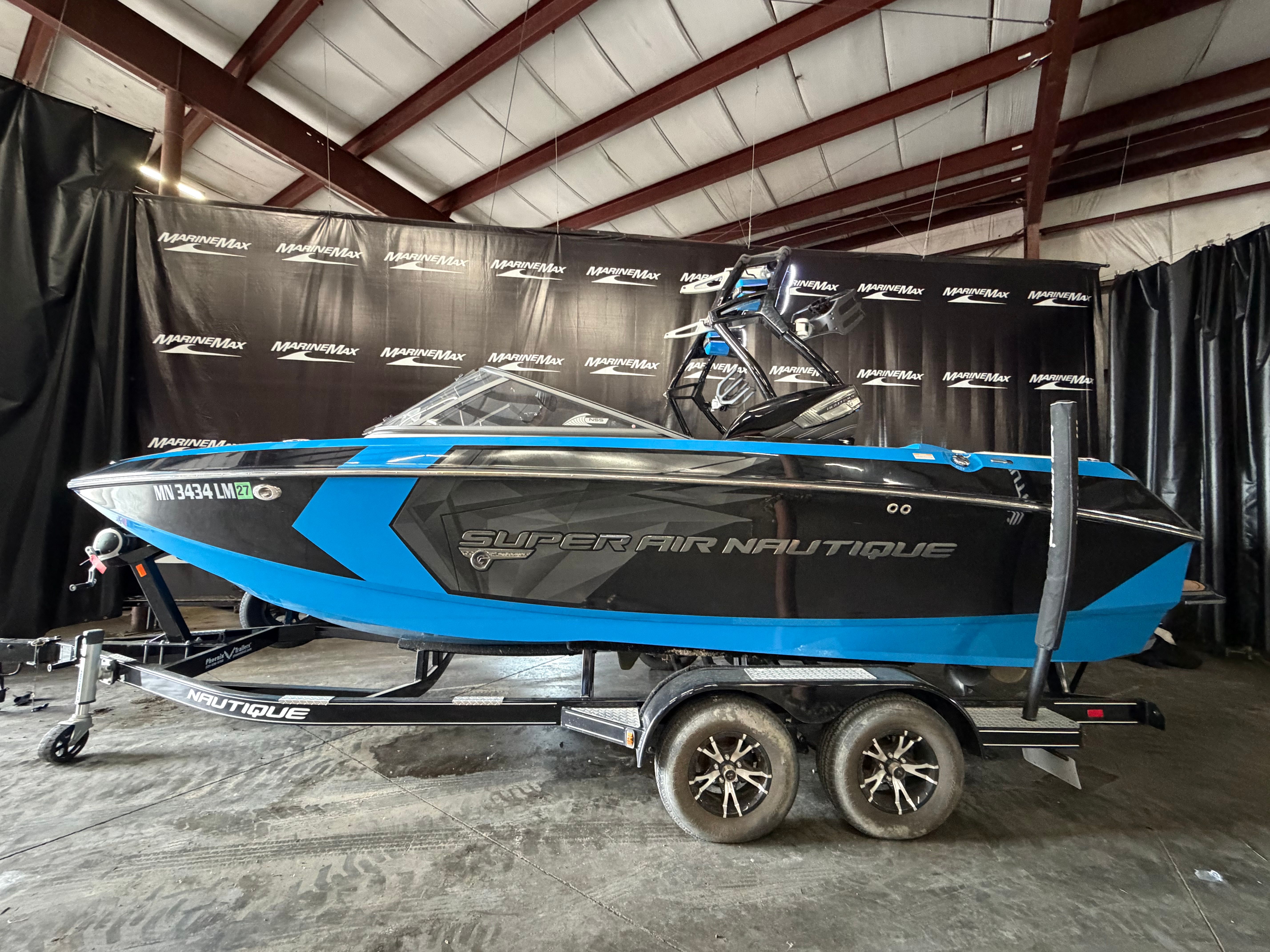 2016 Nautique Super Air Nautique G21