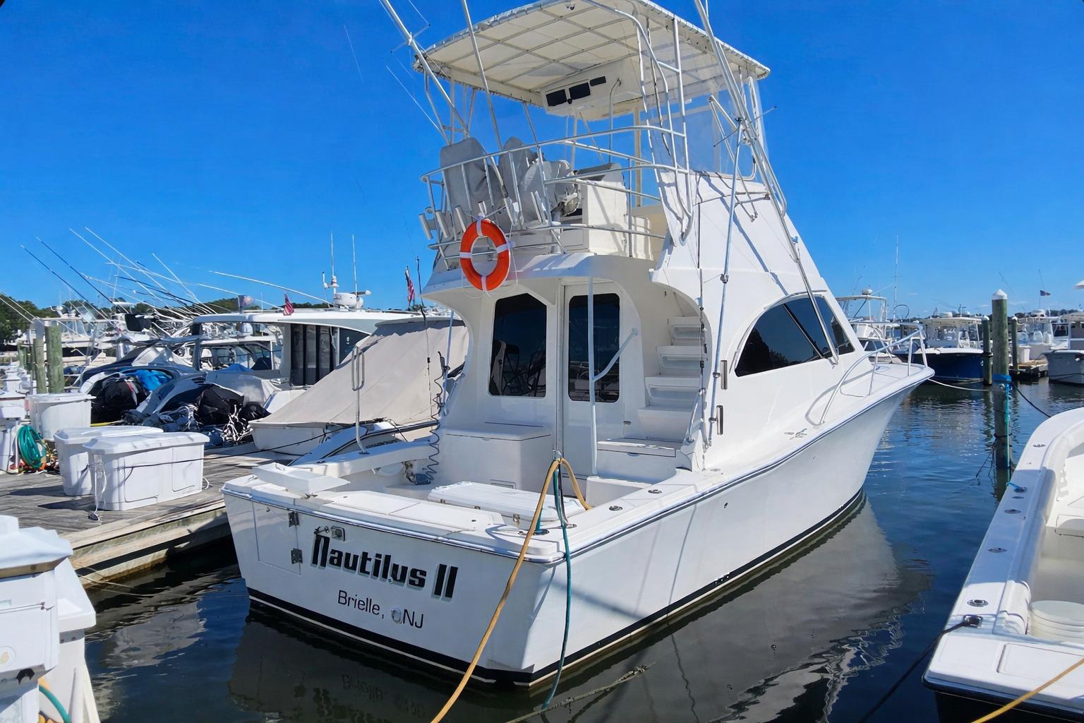2004 Luhrs 34 Convertible