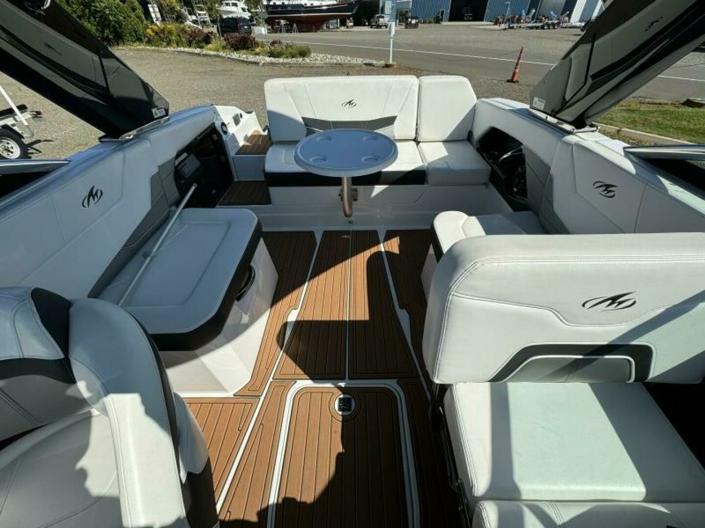 2017 Monterey 278 SS - Image 18