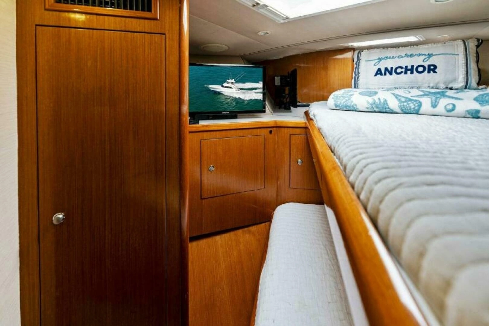 2003 Viking 48 Convertible - Image 53