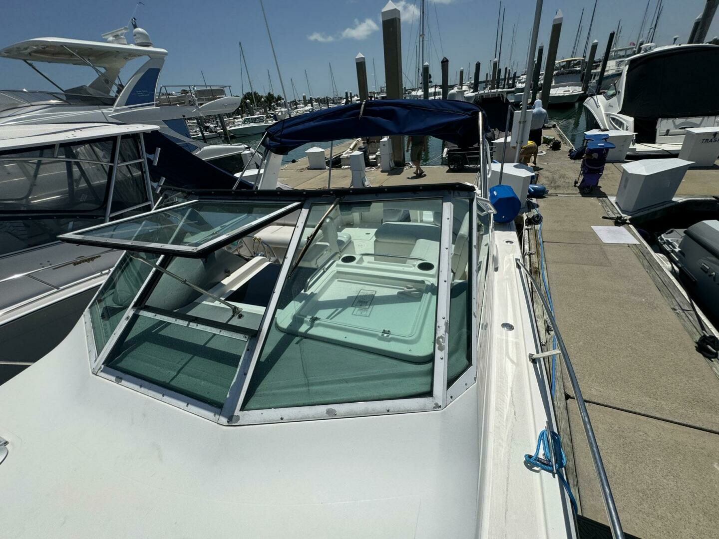 2000 Tiara Yachts 3100 Open - Image 31