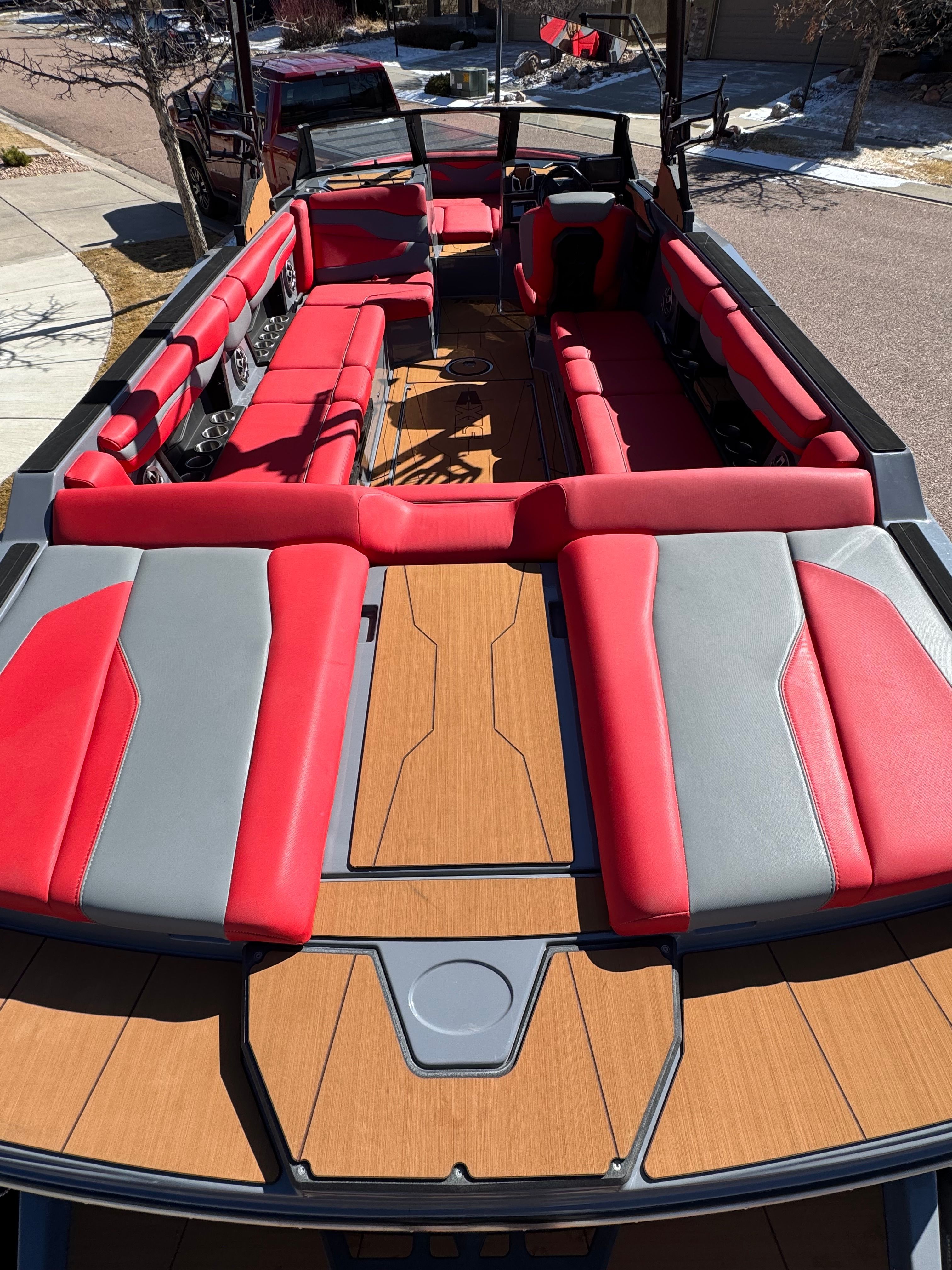 2022 Axis T250 - 19