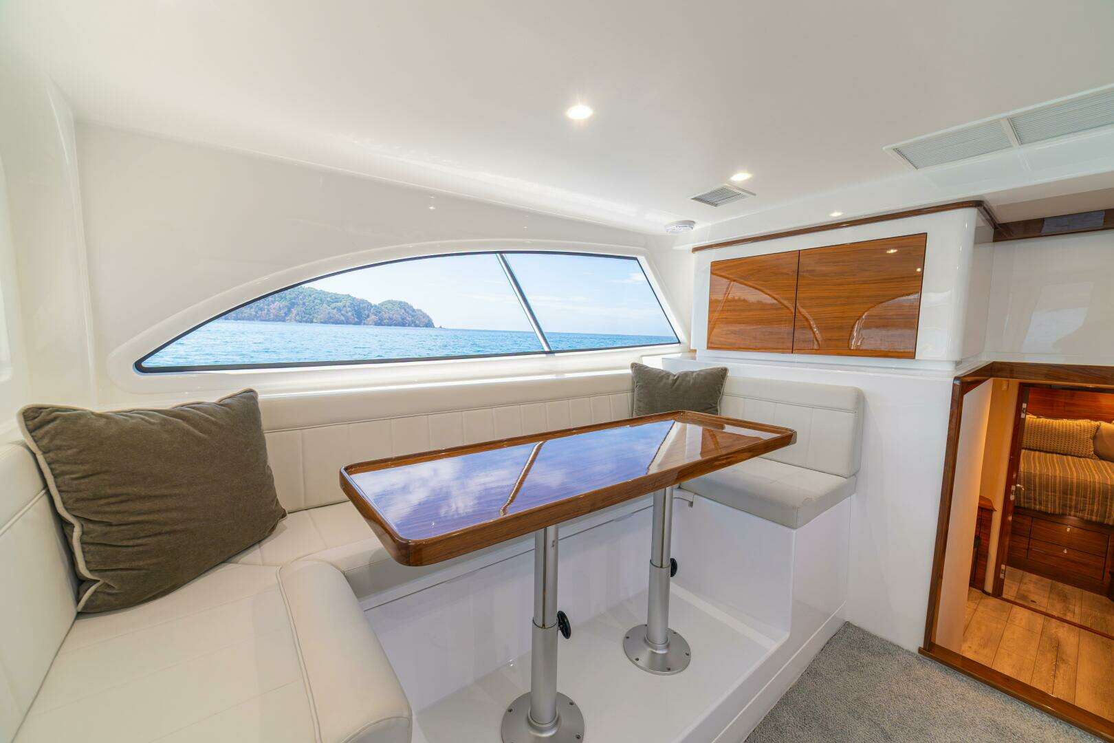 2025 Viking 46 Billfish - Image 35