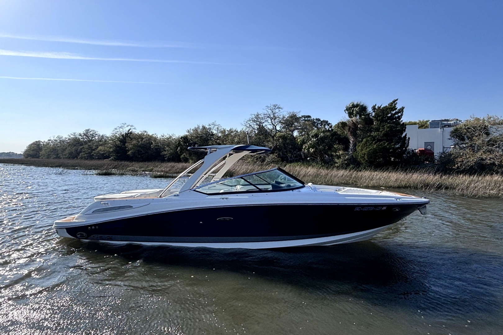 2008 Sea Ray 270 Sundeck - Image 4