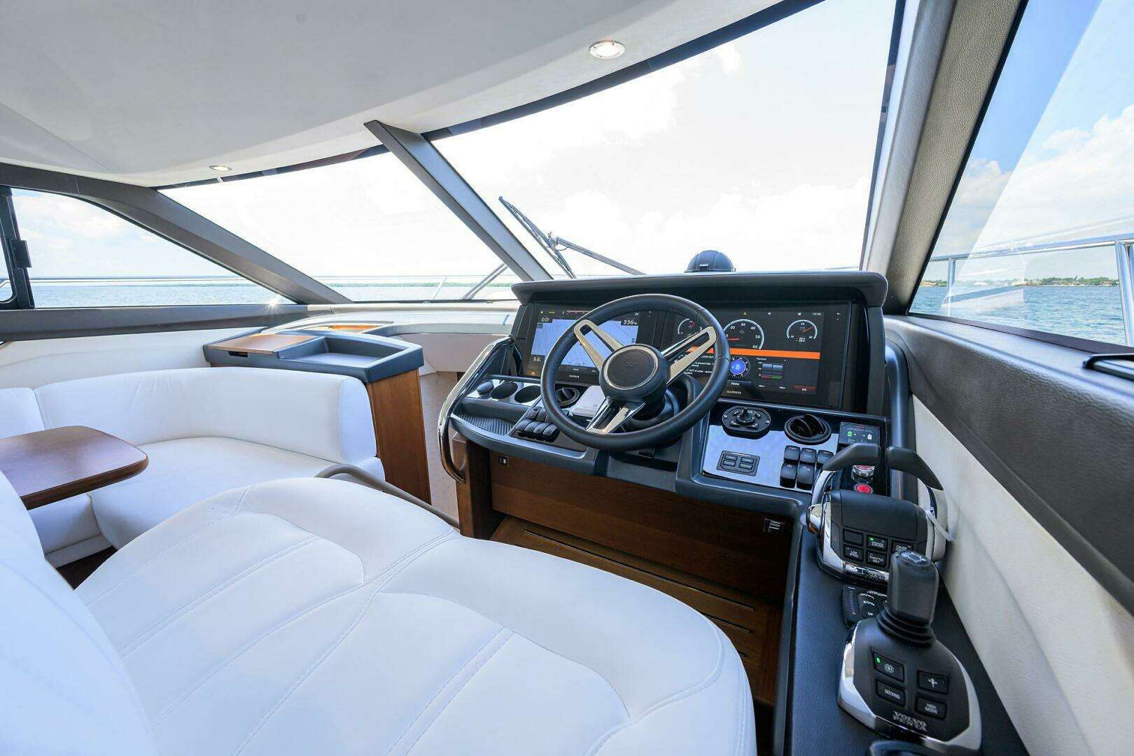2018 Princess F49 - Image 53