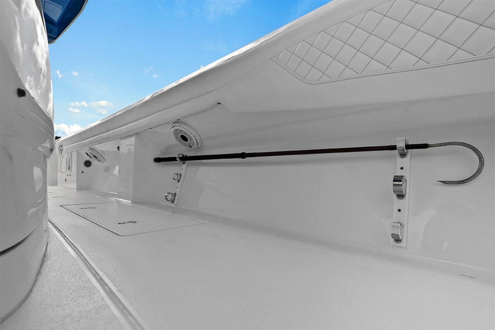 2022 Intrepid 427 Nomad FE - Image 25