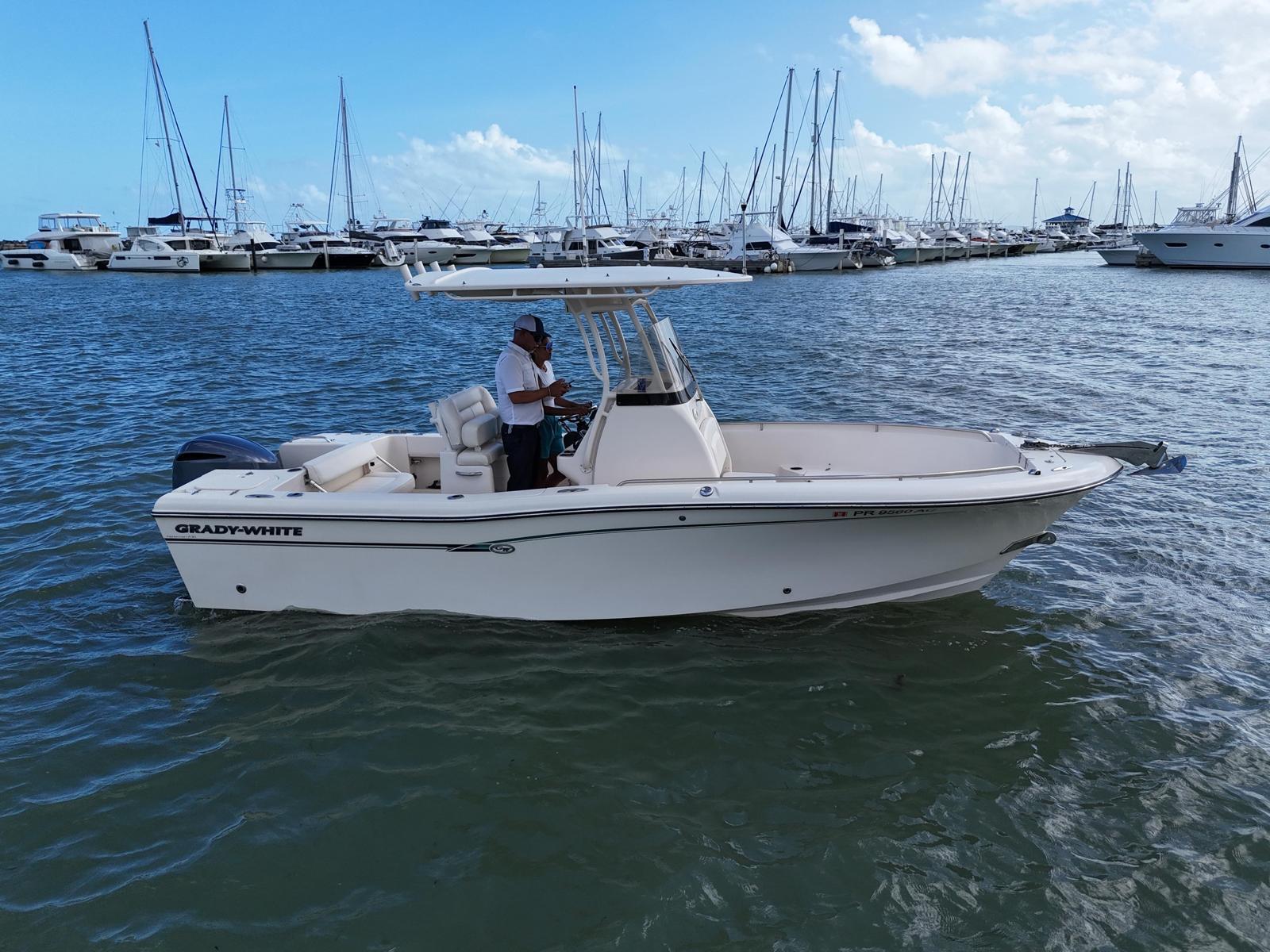 2016 Grady-White Fisherman 230