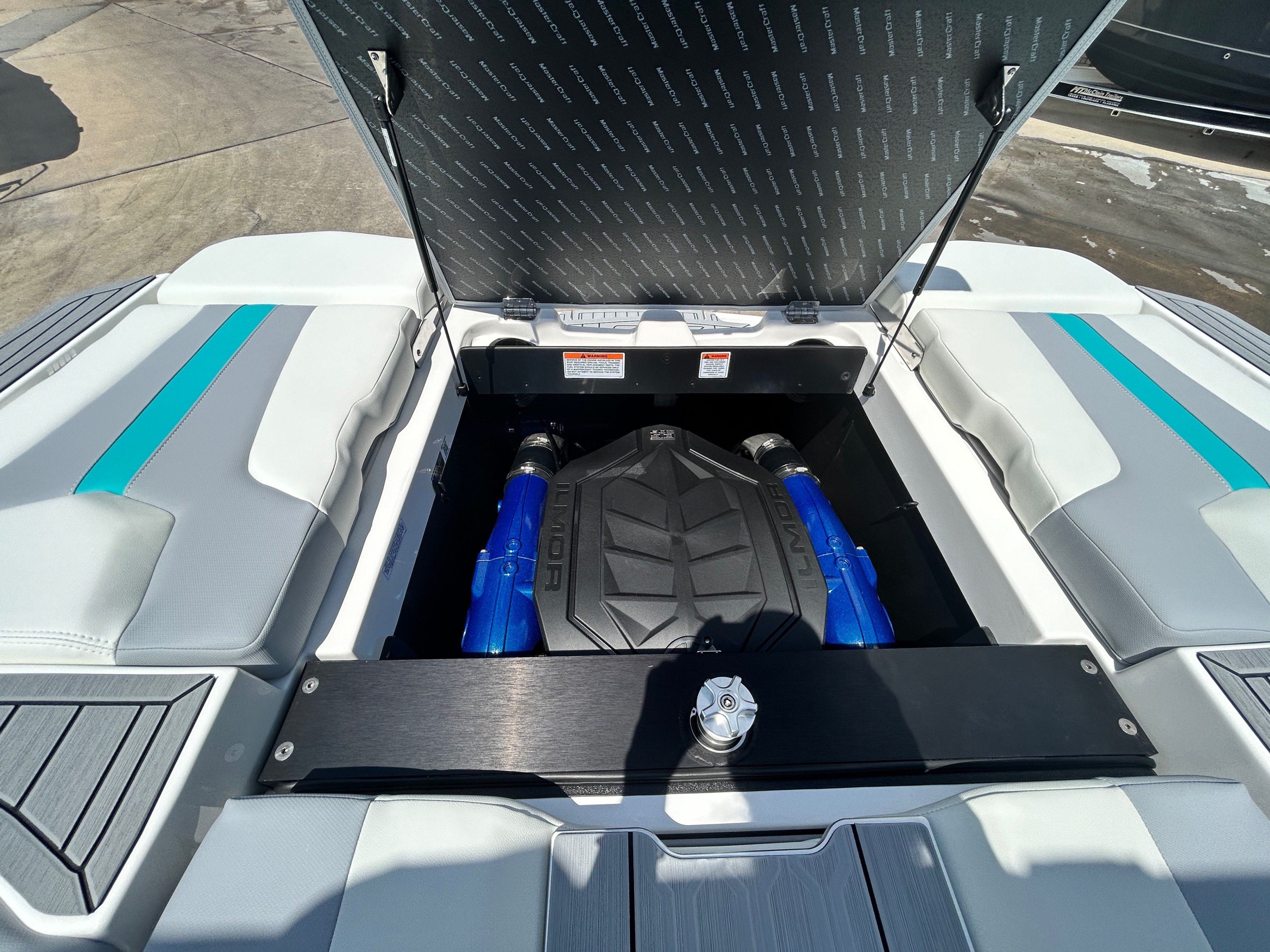 2026 MasterCraft XT22 - 48